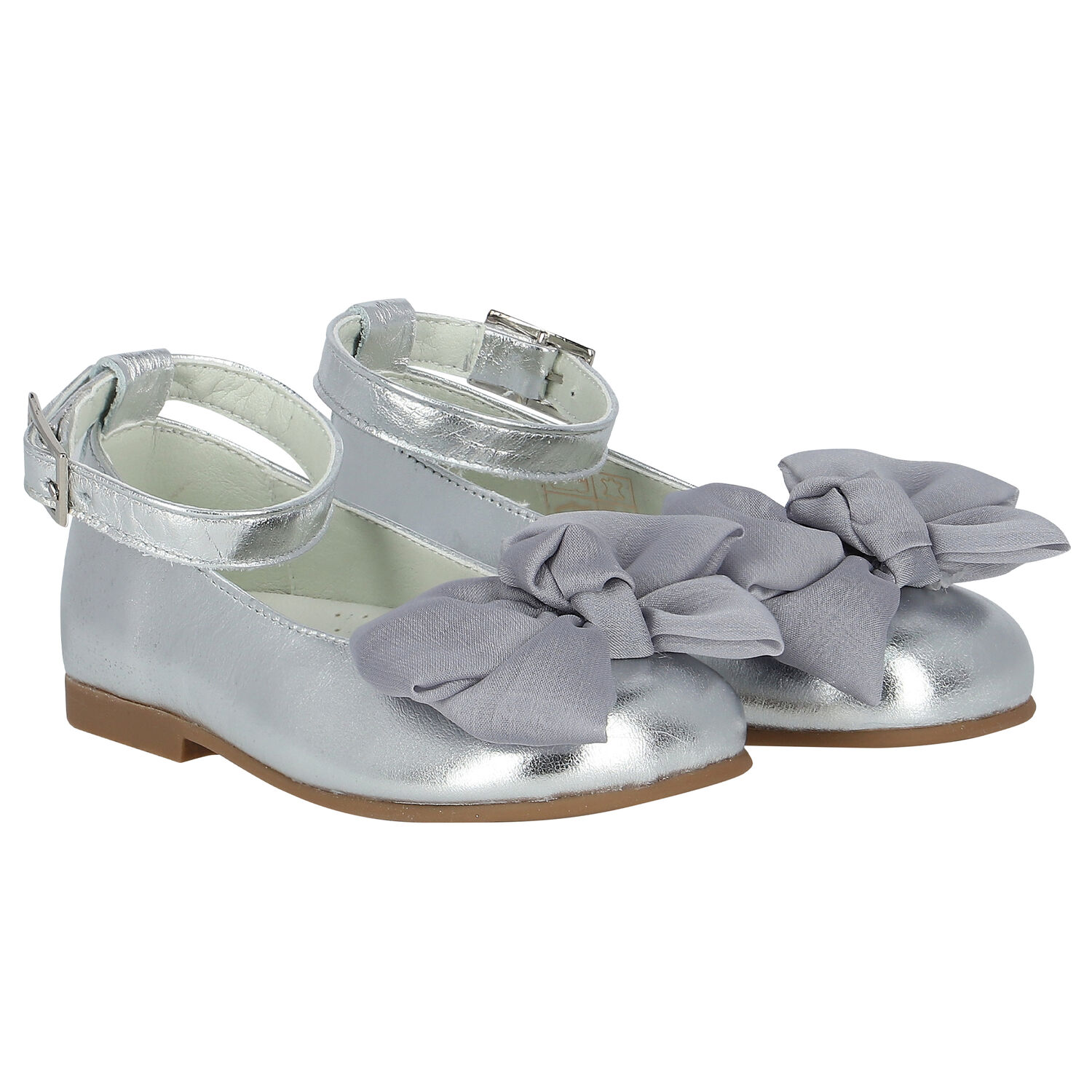Younger Girls Silver Bow Shoes, 3, hi-res image number null